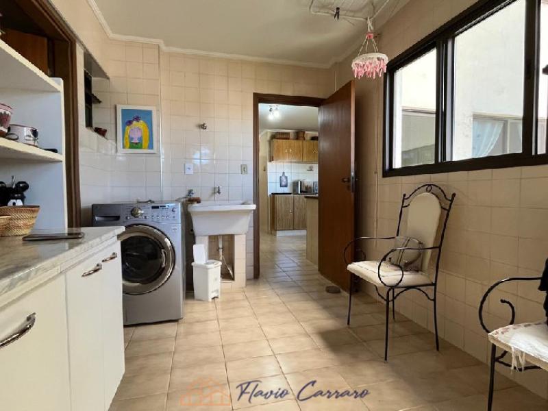 APARTAMENTO PRÓXIMO AO CENTRO