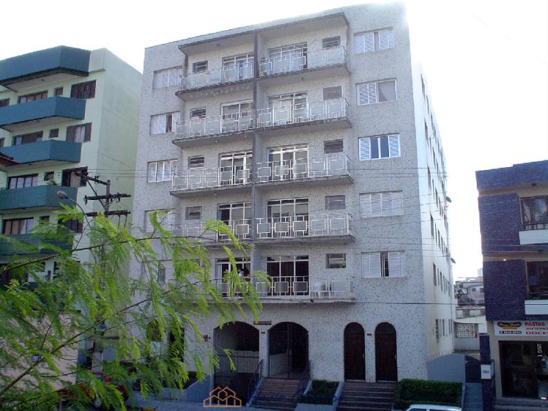 APARTAMENTO CENTRO