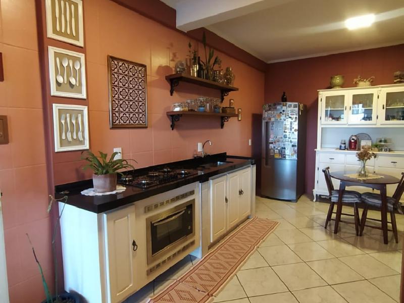 CASA CONDOMINIO FECHACO