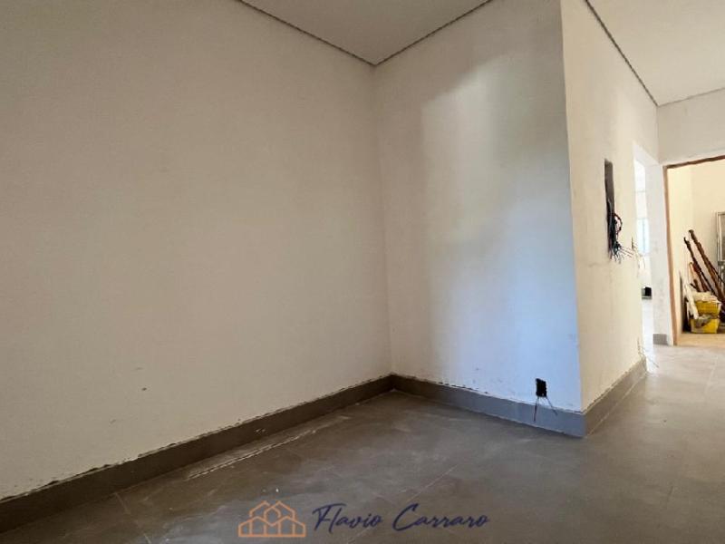 CASA PRÓXIMO AO CENTRO