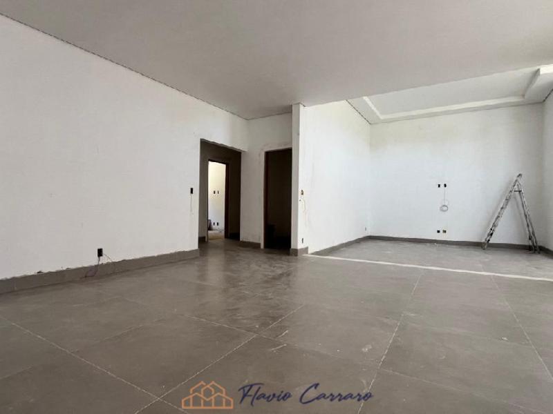 CASA PRÓXIMO AO CENTRO