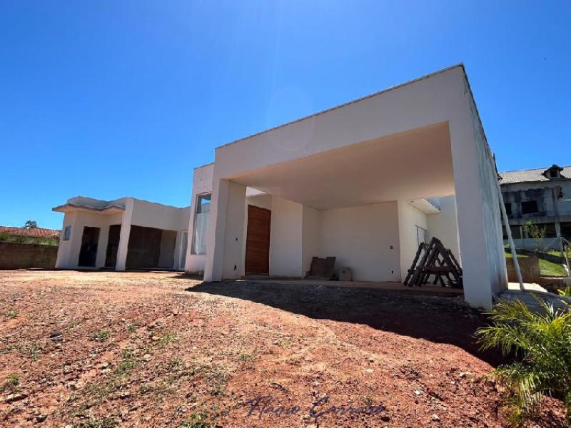 CASA PRÓXIMO AO CENTRO