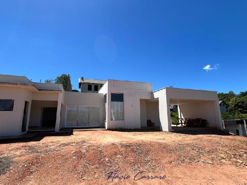 CASA PRÓXIMO AO CENTRO