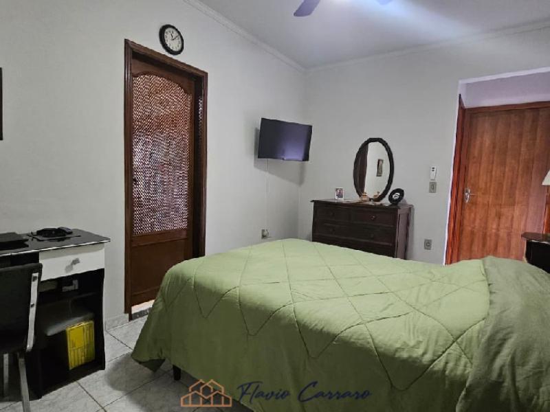 APARTAMENTO PRÓXIMO AO CENTRO