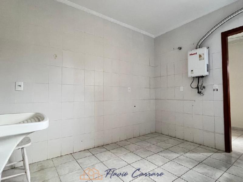 APARTAMENTO PRÓXIMO AO CENTRO