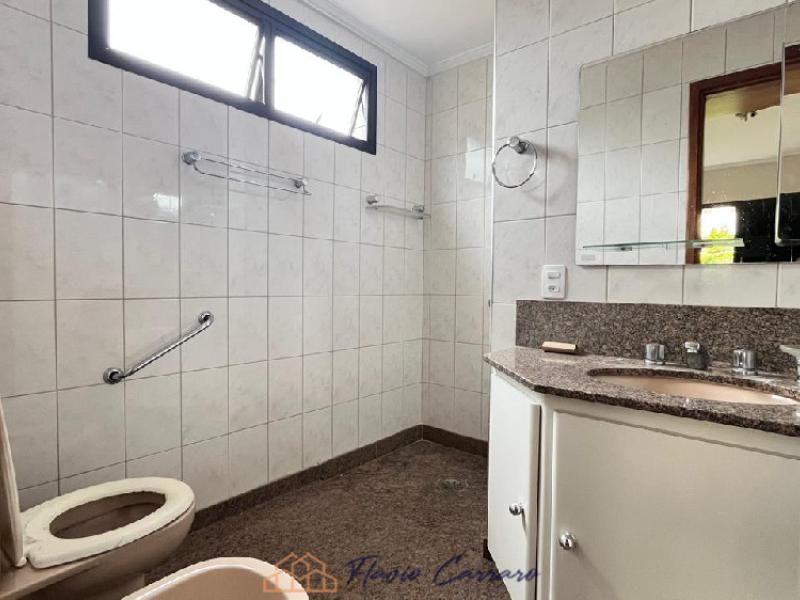 APARTAMENTO PRÓXIMO AO CENTRO