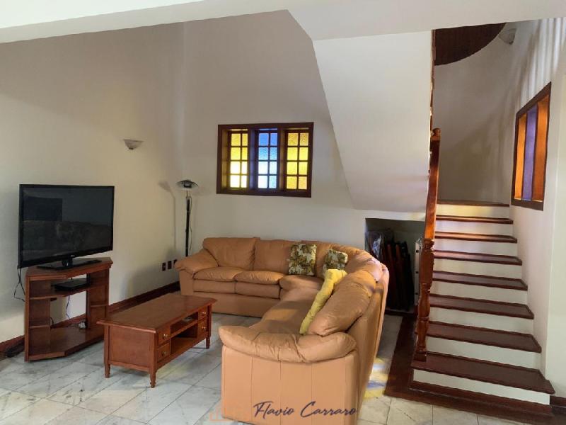 CASA PRÓXIMO AO CENTRO