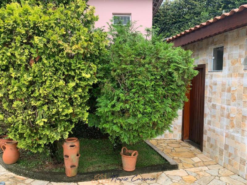 CASA PRÓXIMO AO CENTRO