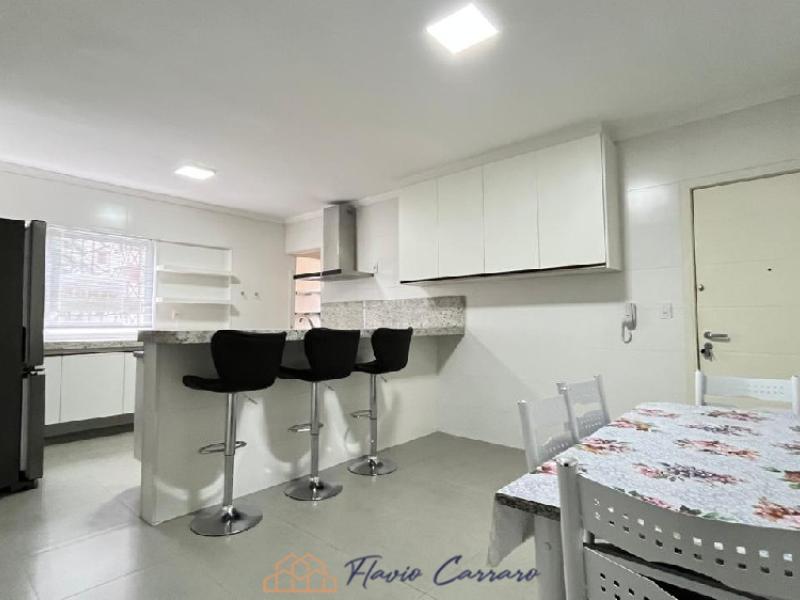 APARTAMENTO PRÓXIMO AO CENTRO