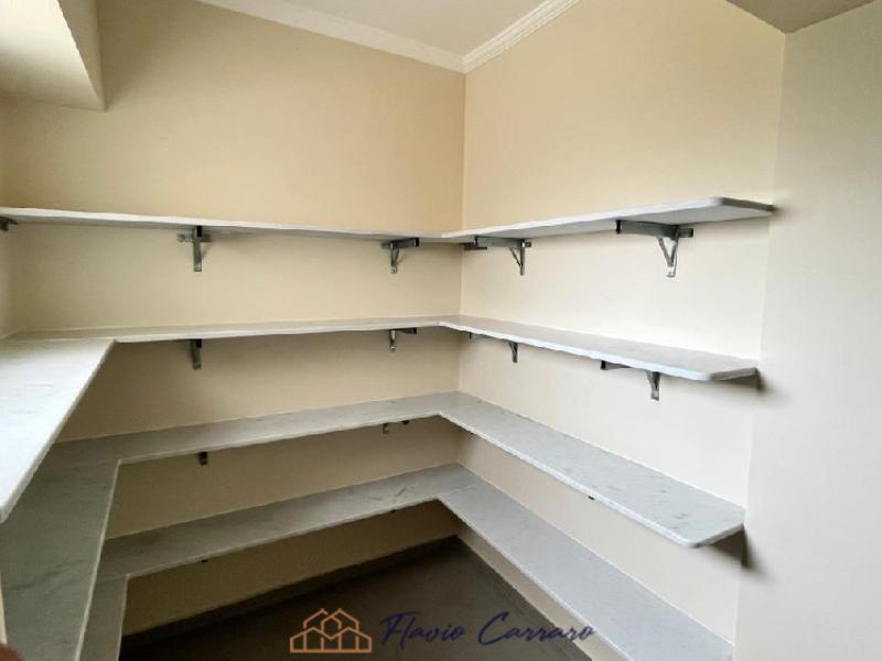 APARTAMENTO PRÓXIMO AO CENTRO