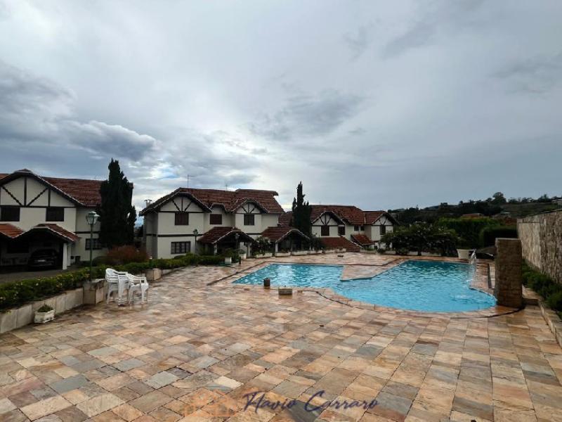 CASA CONDOMINIO FECHACO