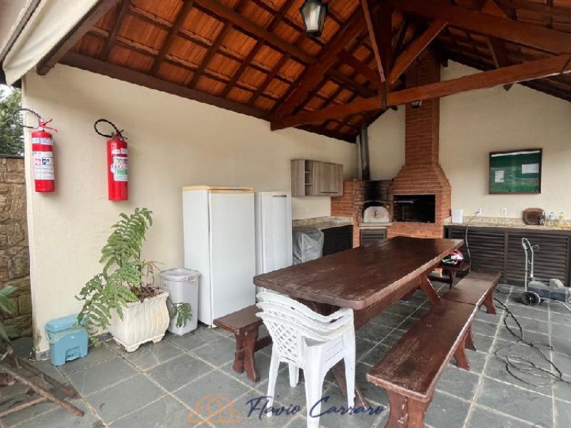 CASA CONDOMINIO FECHACO