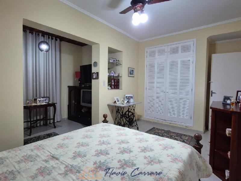 CASA PRÓXIMO AO CENTRO