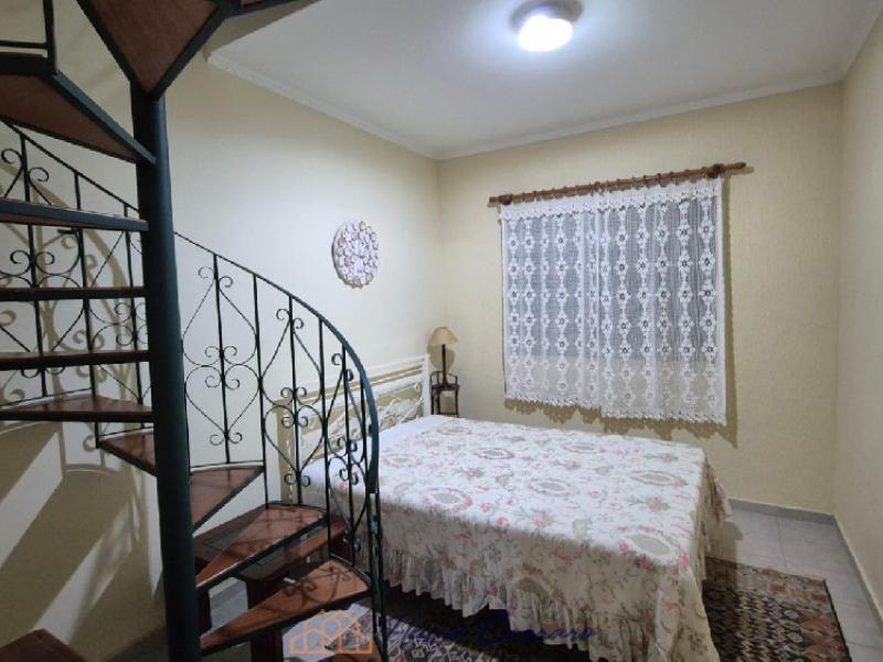 CASA PRÓXIMO AO CENTRO