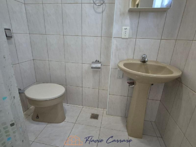 CASA PRÓXIMO AO CENTRO