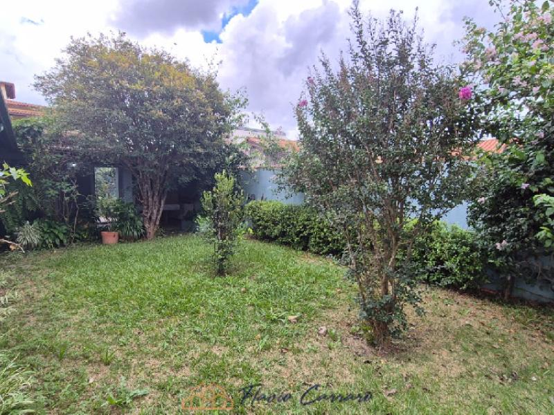 CASA PRÓXIMO AO CENTRO