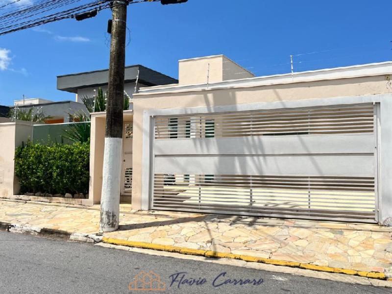 APARTAMENTO PRÓXIMO AO CENTRO
